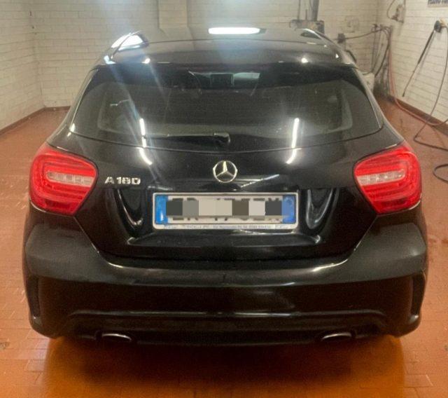 MERCEDES-BENZ A 180 Premium