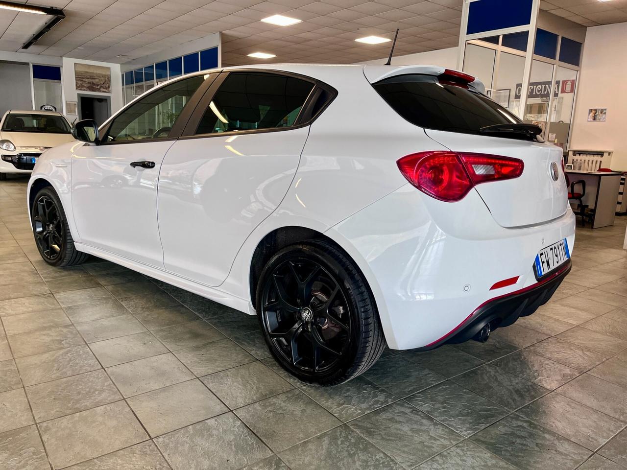 Alfa Romeo Giulietta 1.6 JTDm CAMBIO AUTOMATICO 120 CV Sport-NEOPATENTATI-