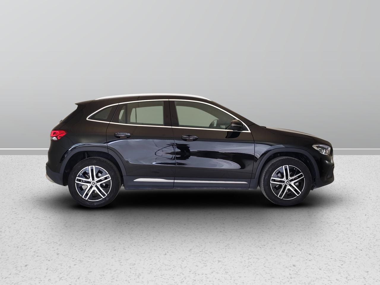 Mercedes-Benz GLA-H247 2020 - GLA 180 d Sport auto
