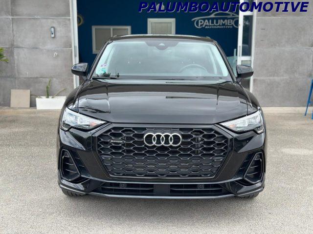AUDI Q3 40 TDI quattro S tronic Business