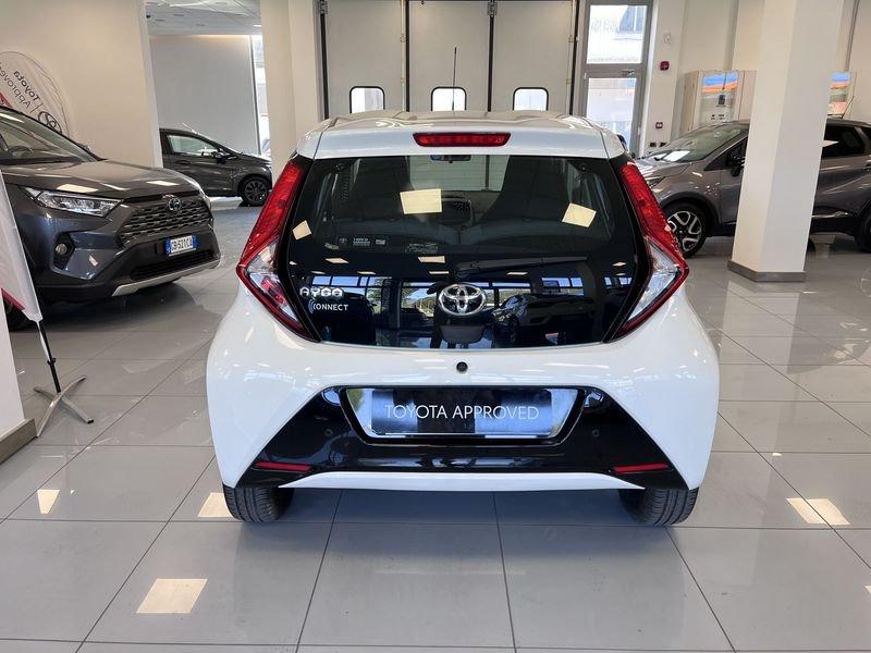 Toyota Aygo Connect 1.0 VVT-i 72 CV 5 porte x-fun