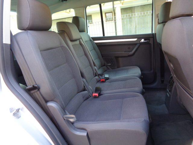 VOLKSWAGEN Touran 2.0TDI PREZZO VALIDO FINO 13.07,GARANZIA,km certif
