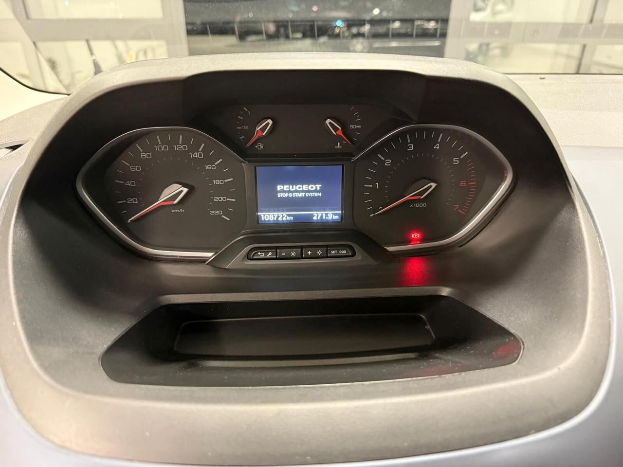 Peugeot Rifter BlueHDi 130 S&S EAT8 Allure Standard