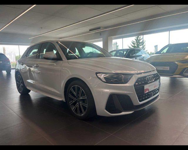 AUDI A1 SPB 30 TFSI S line edition
