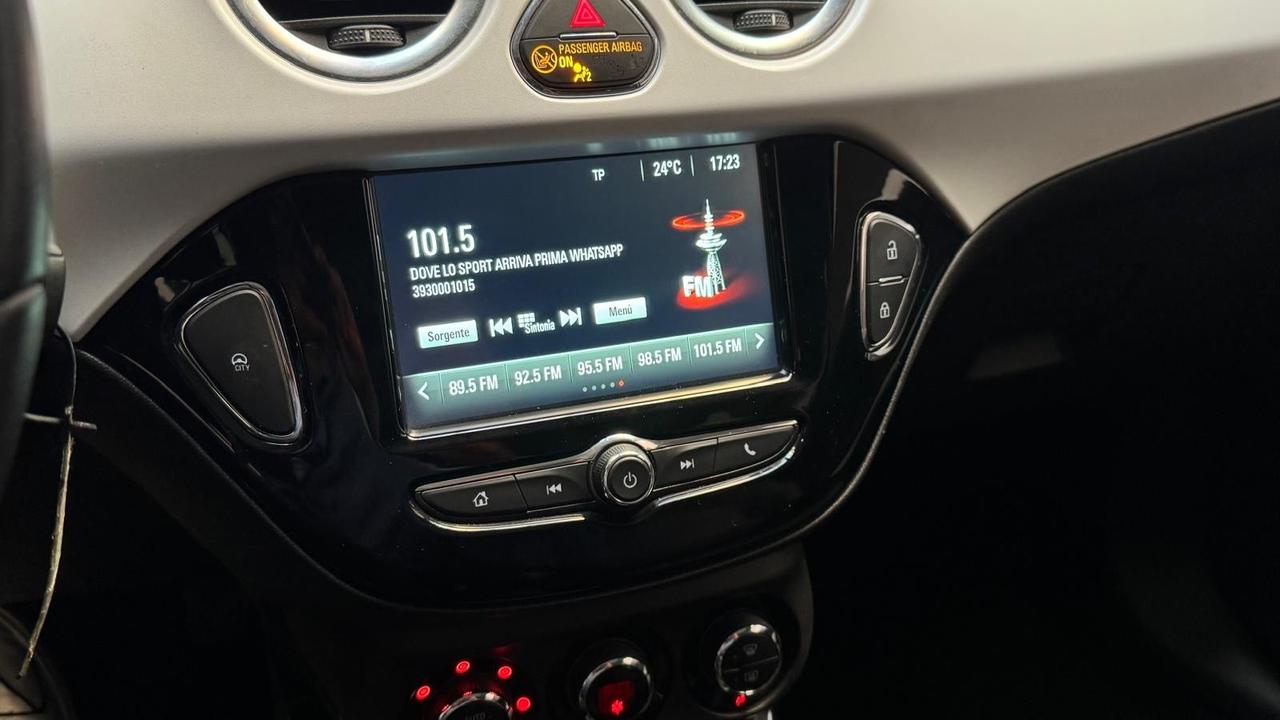 Opel Adam Rocks 1.2 70 CV