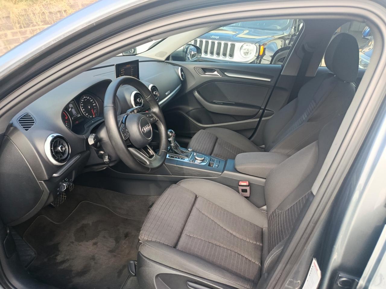 Audi A3 1.6 TDI 116 CV S tronic Sport
