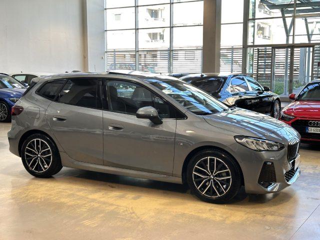 BMW 220 i 48V Active Tourer Msport Tetto-18"-Camera-IVA