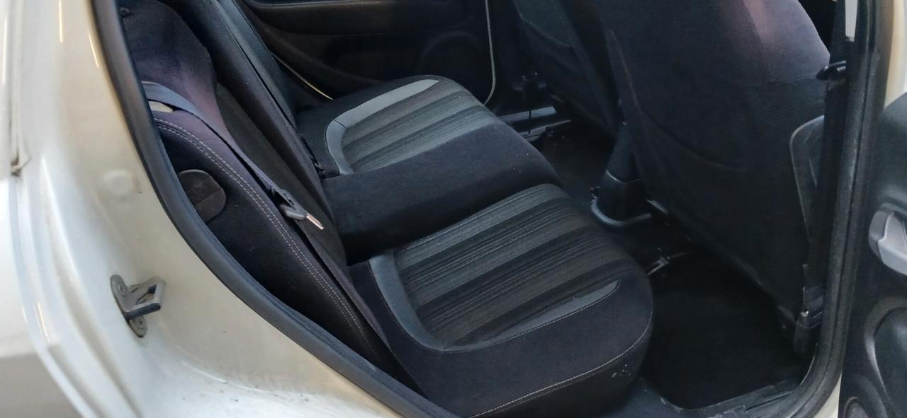 Fiat Punto Evo 1.3 Mj automatica neopatentati