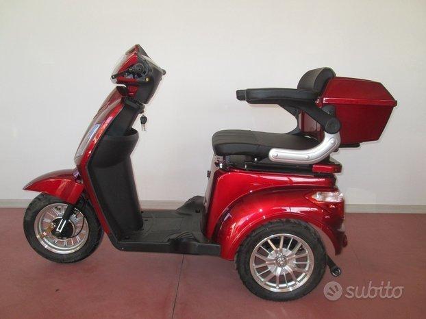 DELTA3 Scooter elettrico per anziani/disabili