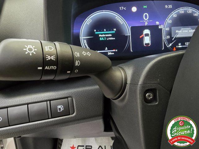 TOYOTA C-HR 1.8 HV Trend