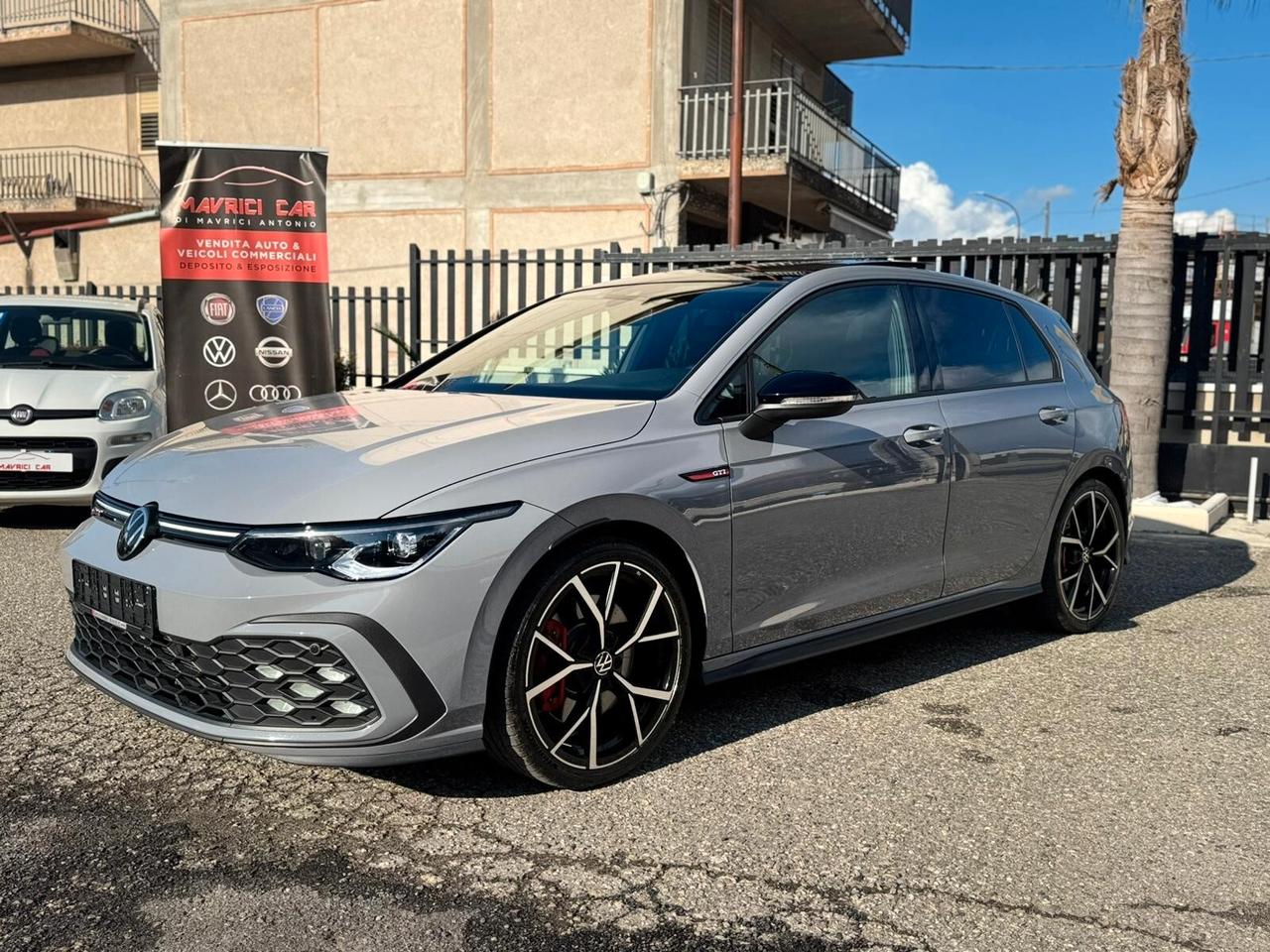 Volkswagen Golf 8 GTI 2.0 TSI DSG