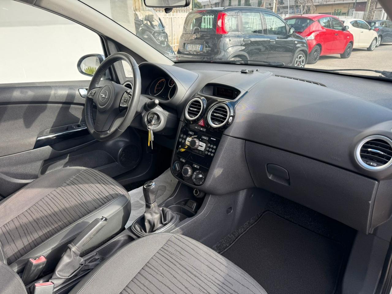 Opel Corsa 1.2 5 porte Edition