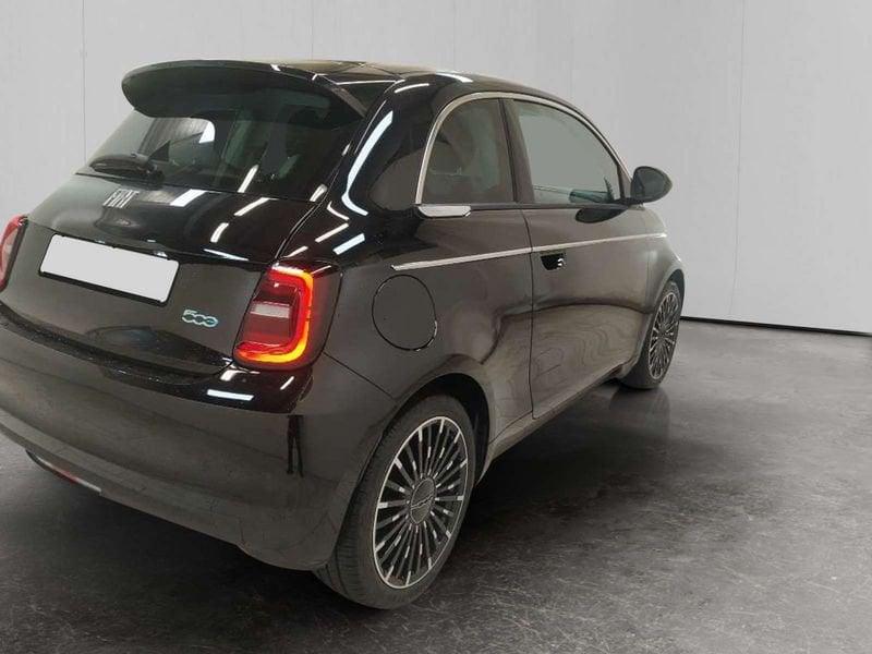 FIAT 500 500e 42 kWh La Prima