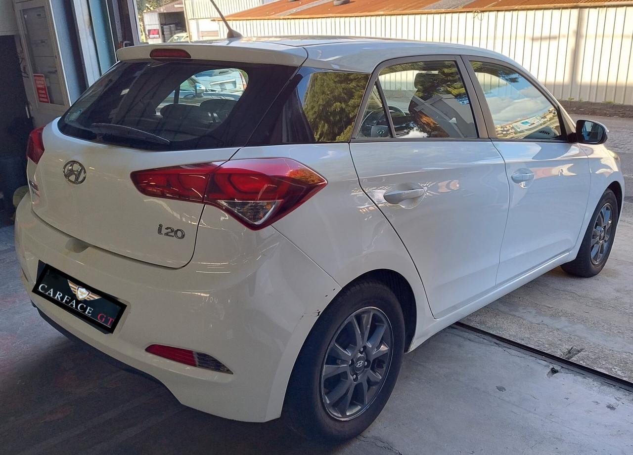 Hyundai i20 1.2 75CV NEOPATENTATI - 2017