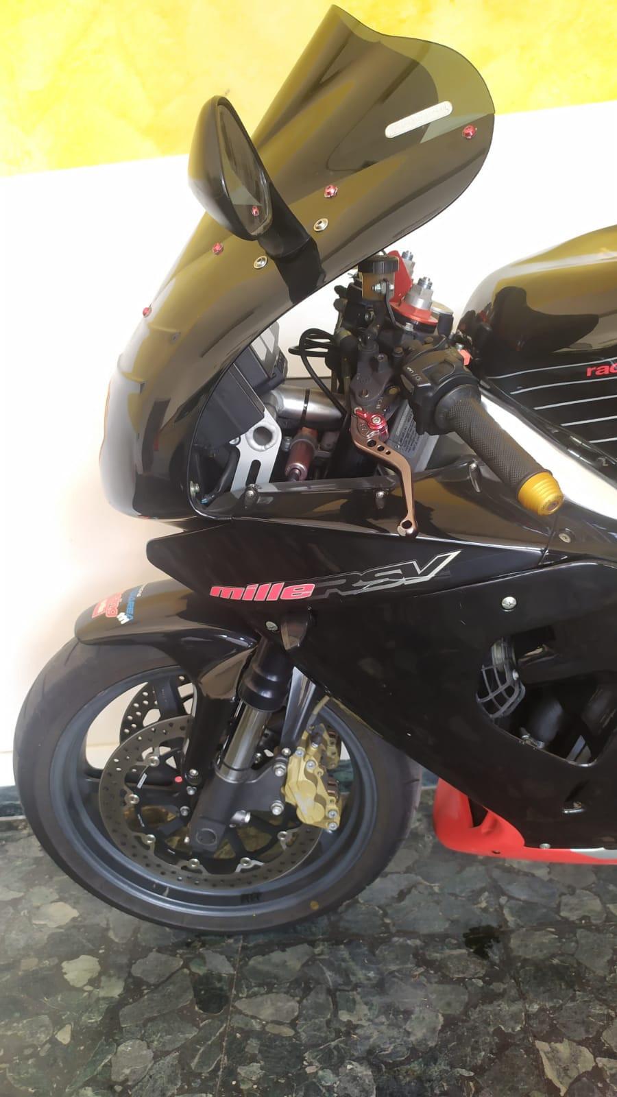 APRILIA RSV1000