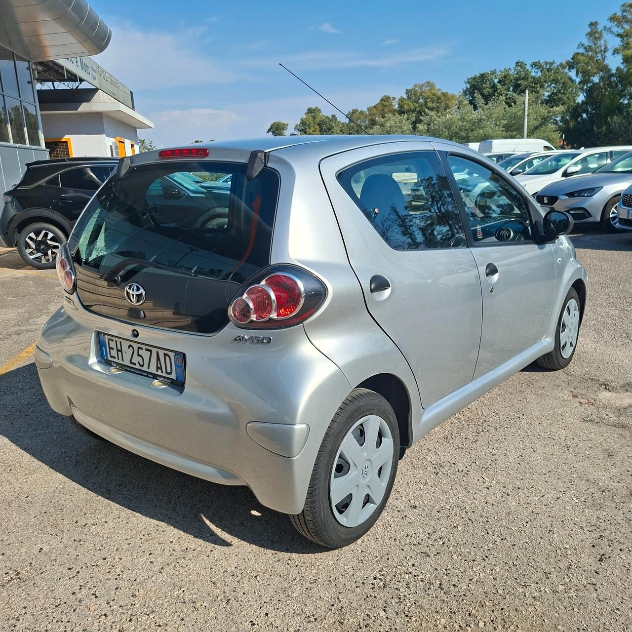 Toyota Aygo 1.0 Bz 68cv 5P Sol