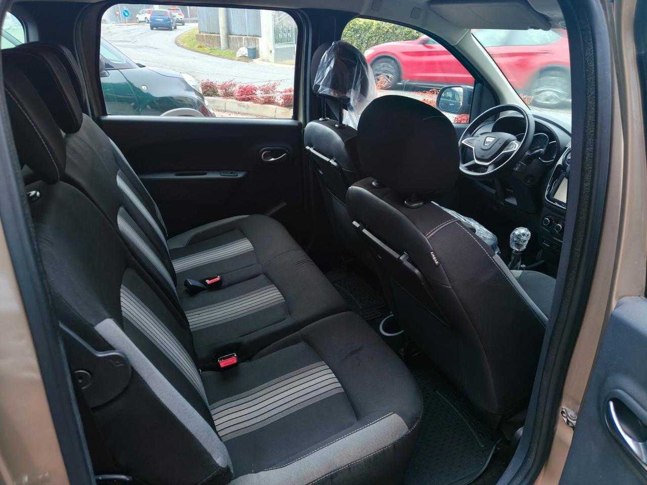 Dacia Lodgy Stepway 1.5 dCi 8V 110CV Start&Stop 7 posti