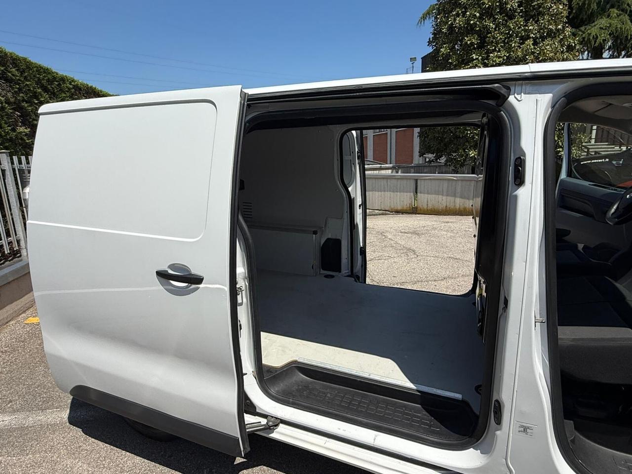 Opel Vivaro New Model 1.5 Dci 120cv Doppia Porta