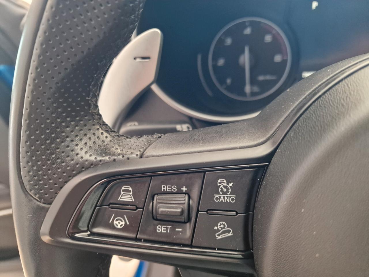 Alfa Stelvio 210 CV Veloce