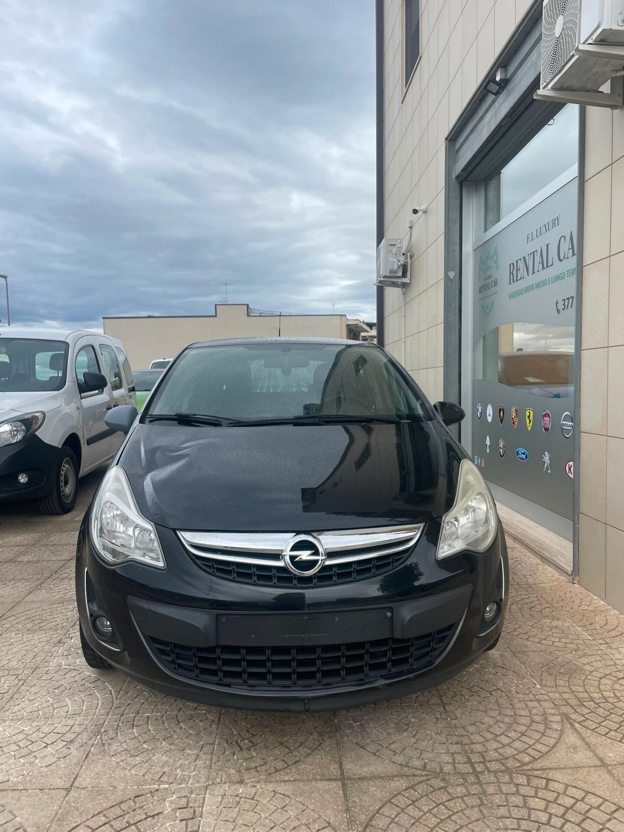 OPEL CORSA 1.3 CDTI 75CV F.AP. 5 PORTE AUTO PER NEO PATENTATI