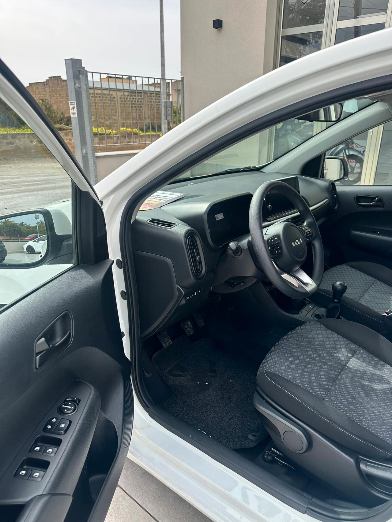 Kia Picanto 1.0 12V 5 porte Urban