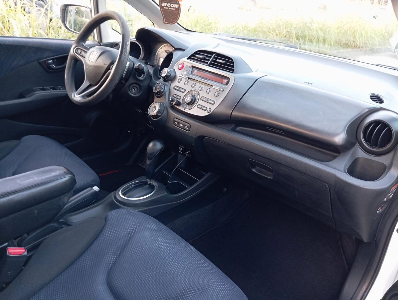 Honda Jazz 1.4 i-VTEC Elegance CVT