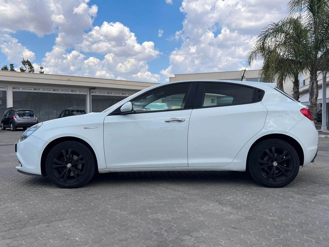 Alfa Romeo Giulietta 1.6 JTDm-2 105 CV Distinctive