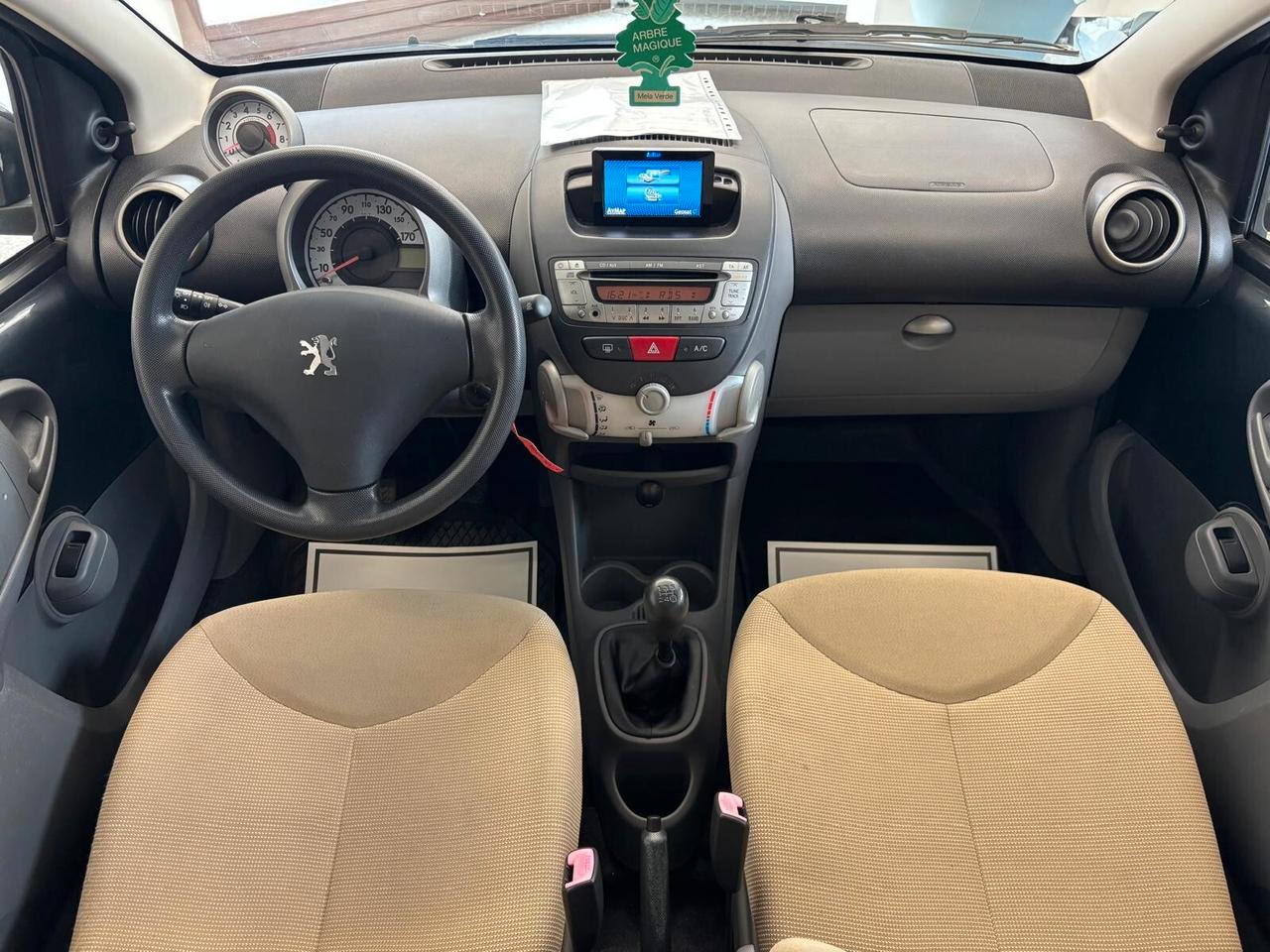 Peugeot 107 1.0 68CV 3p. Sweet Years