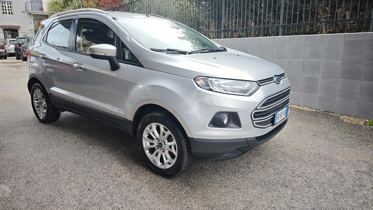 Perfetta Ford EcoSport 1.5 TDCi 95 CV Titanium