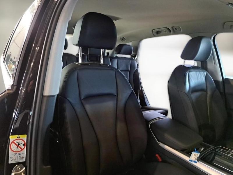 AUDI Q7 3.0 45 TDI MHEV quattro tiptronic Business