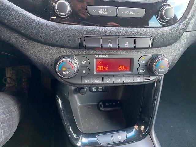 Kia Ceed cee'd 1.6 GDI 5 porte Cool