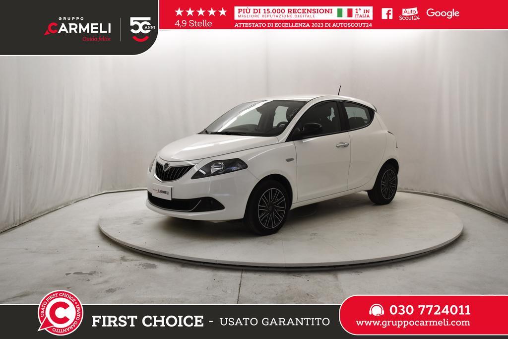 Lancia Ypsilon 1.0 FireFly Hybrid Gold