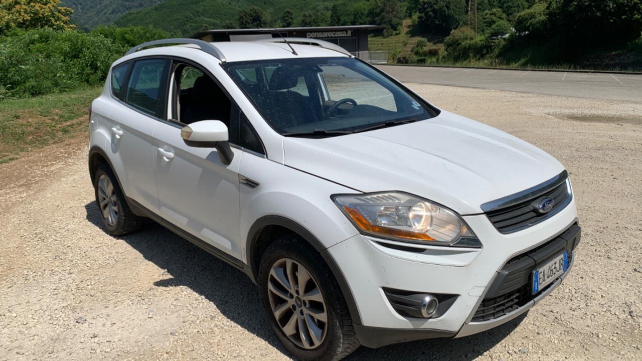 Ford Kuga 2.0 TDCi 136 CV 4WD Titanium DPF