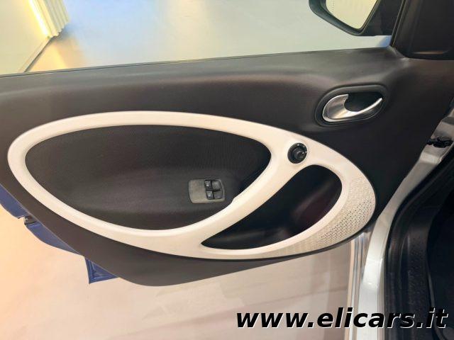 SMART ForFour 70 1.0 Passion Cabrio