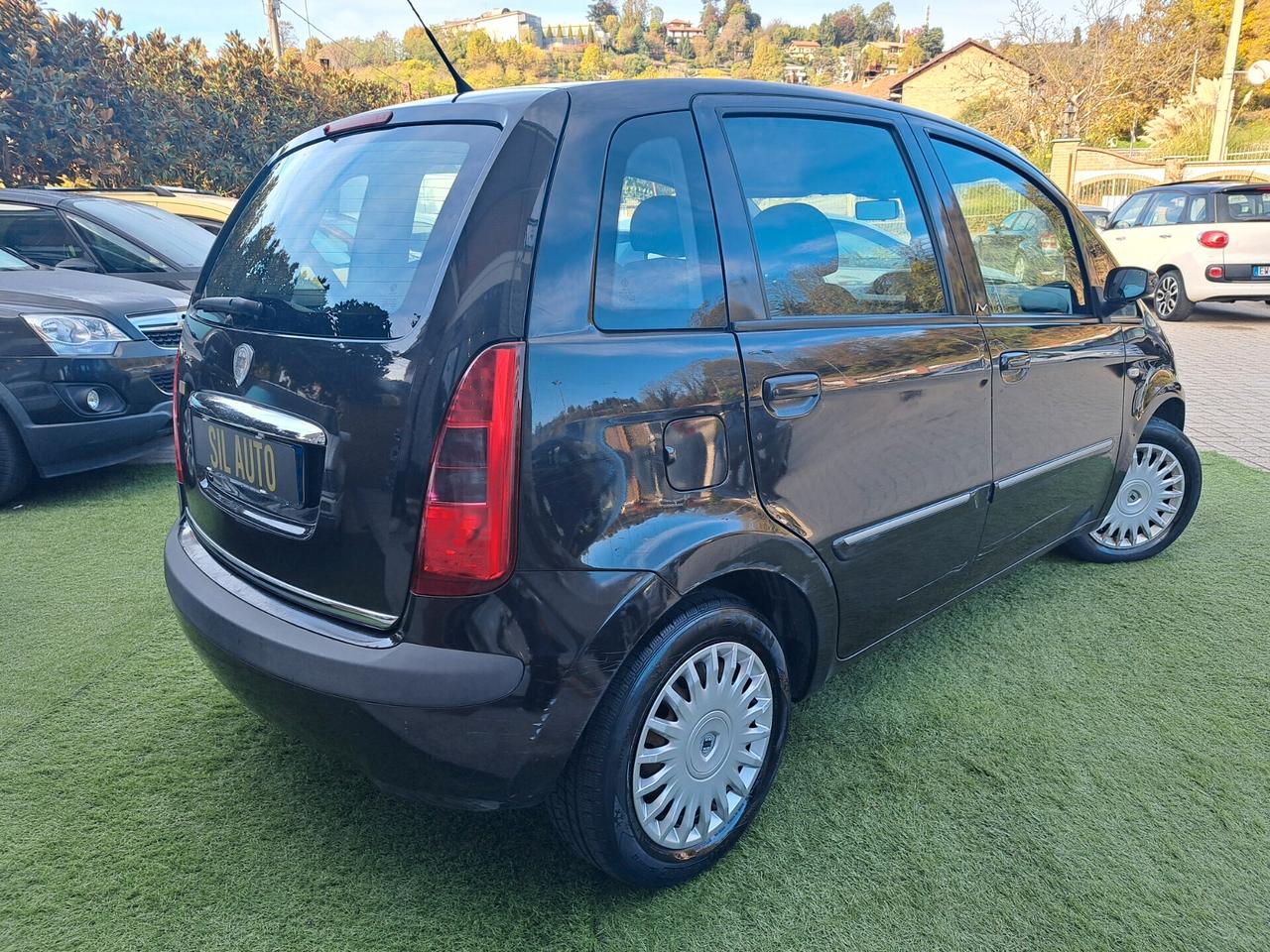 Lancia MUSA 1.4 16V Platino Plus