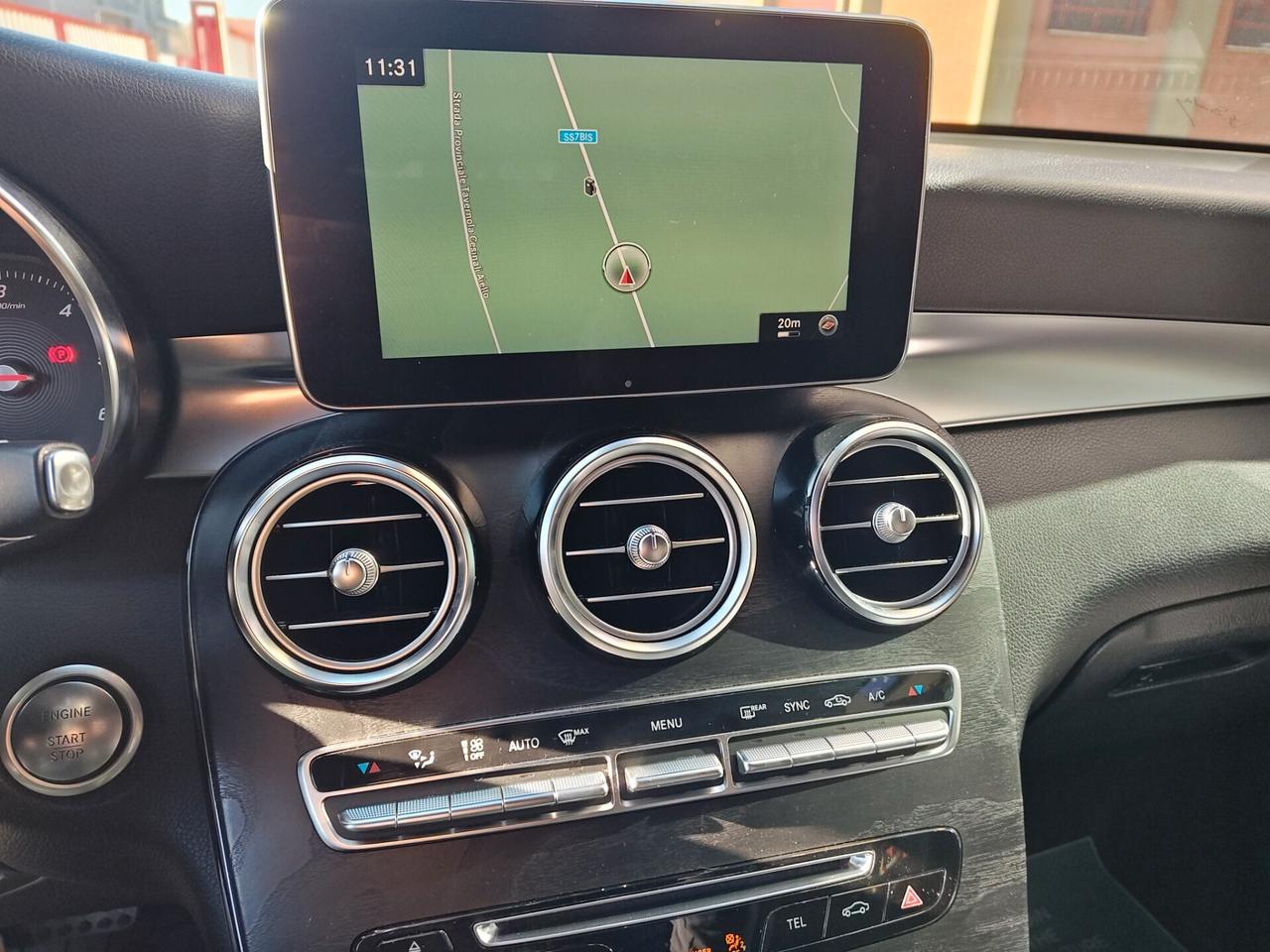 MERCEDES GLC COUPÉ 250 D 4MATIC PREMIUM AMG NIGHT