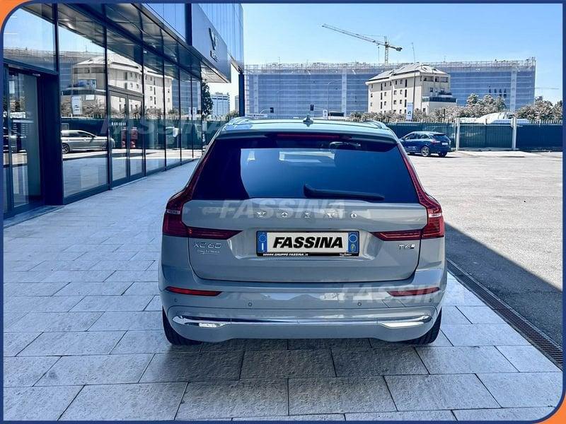 Volvo XC60 T6 Plug-in hybrid AWD automatico Core