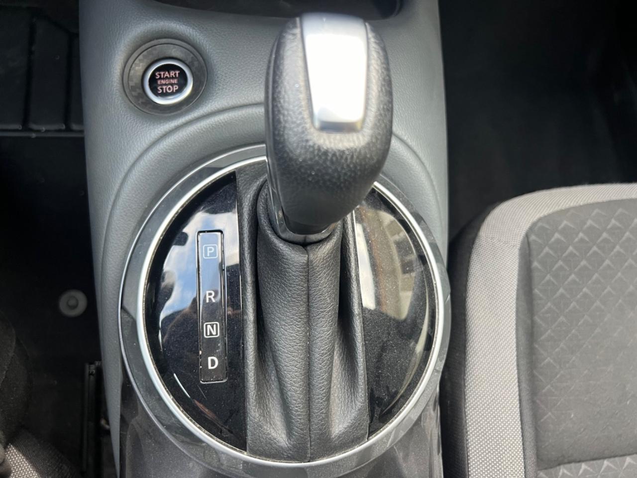 Nissan Juke 1.0 DIG-T 114 CV DCT Tekna