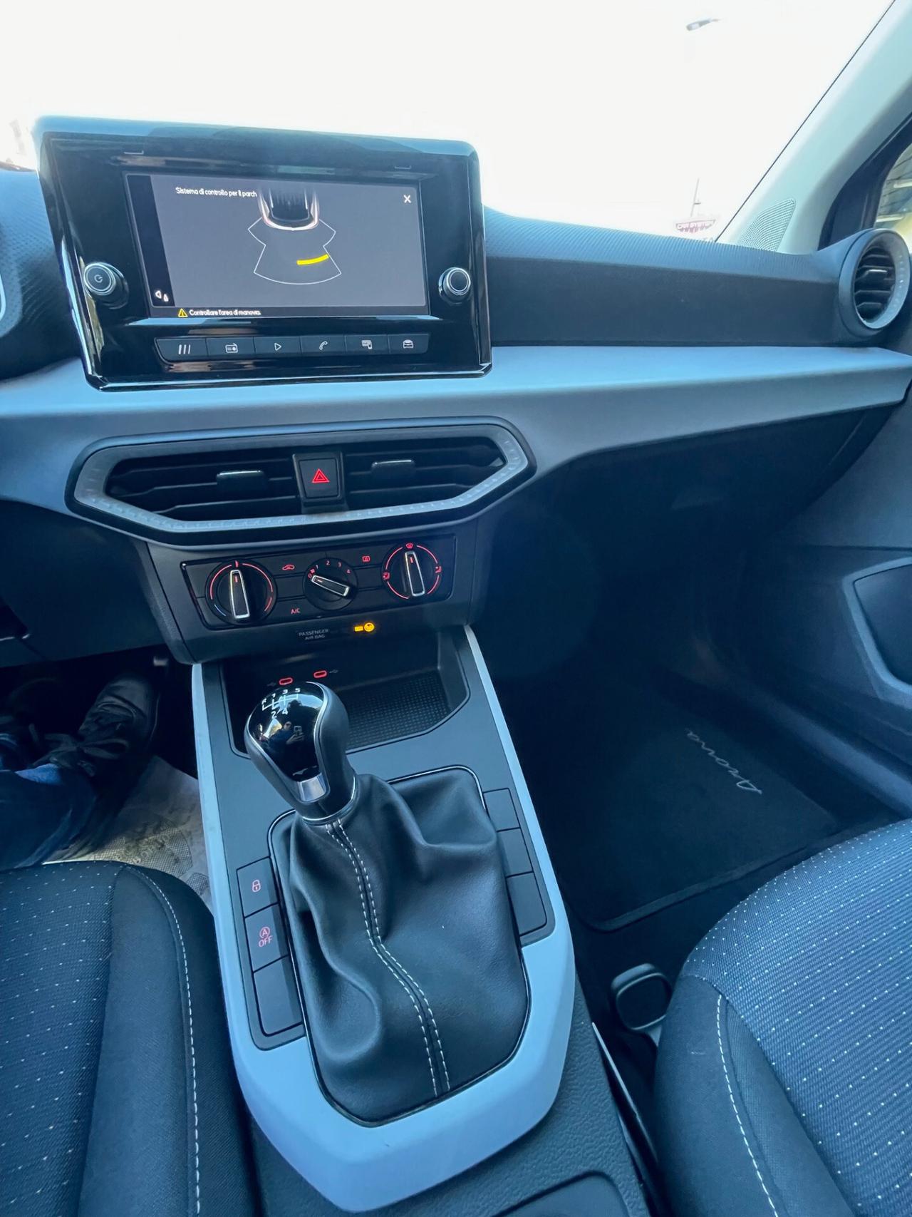 Seat Arona 1.0 ecotsi Black Edition km0