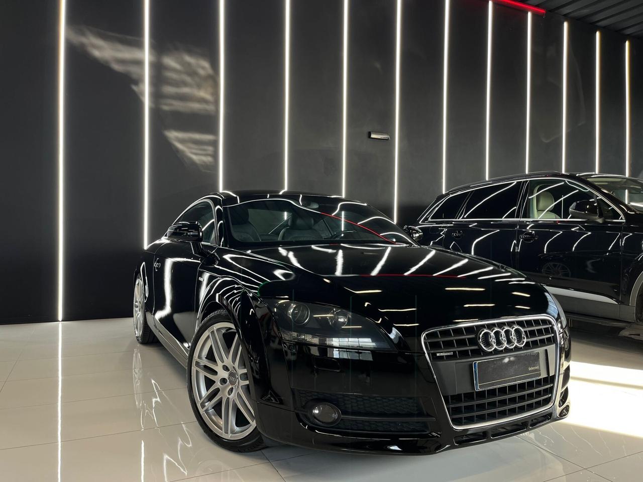 Audi TT Coupé 2.0 TDI quattro Advanced plus