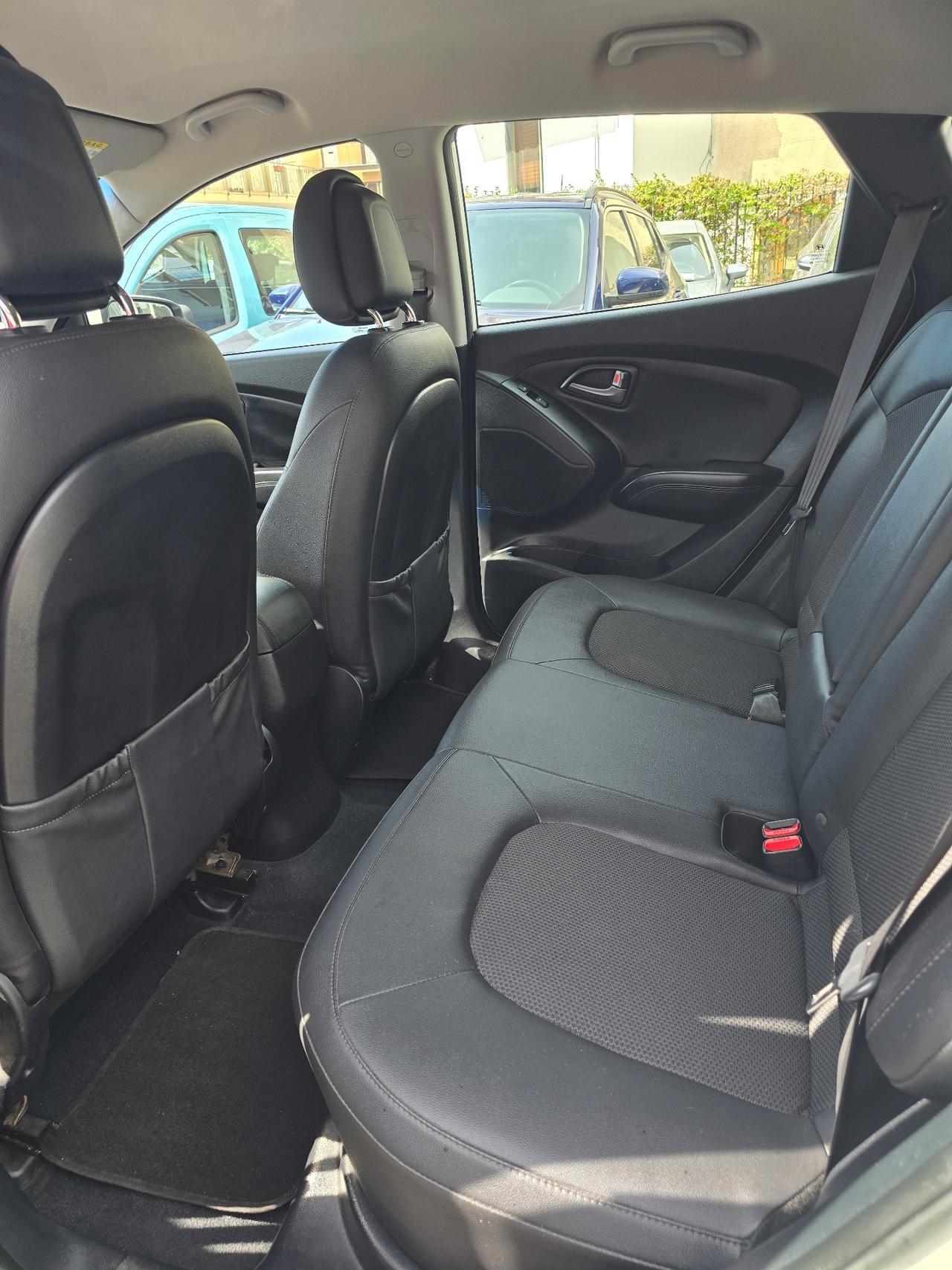 Hyundai iX35 1.7 CRDi 2WD Xpossible