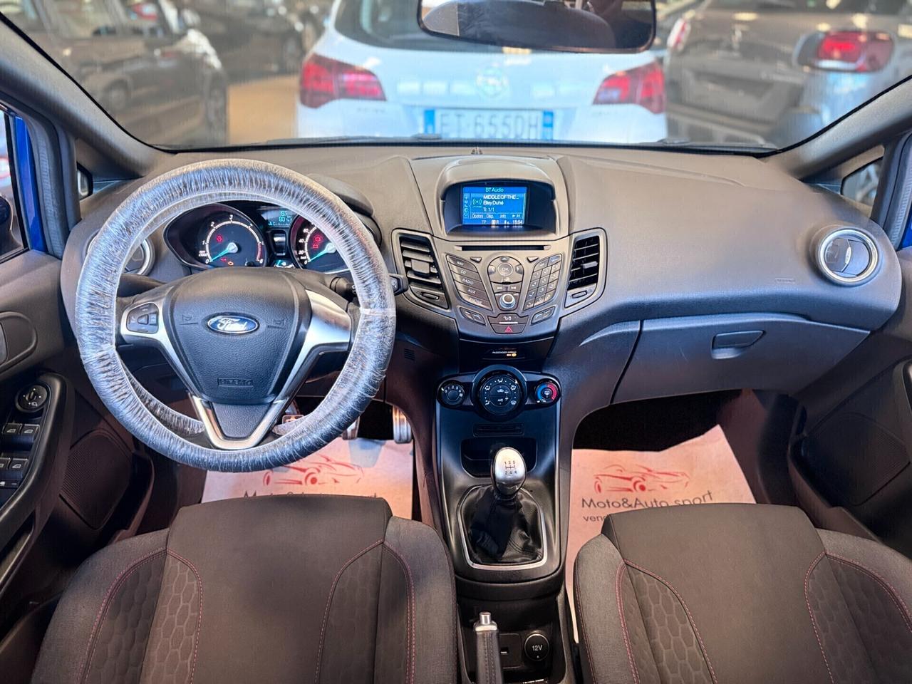 Ford Fiesta 1.5 TDCi 75CV 5 porte ST-Line