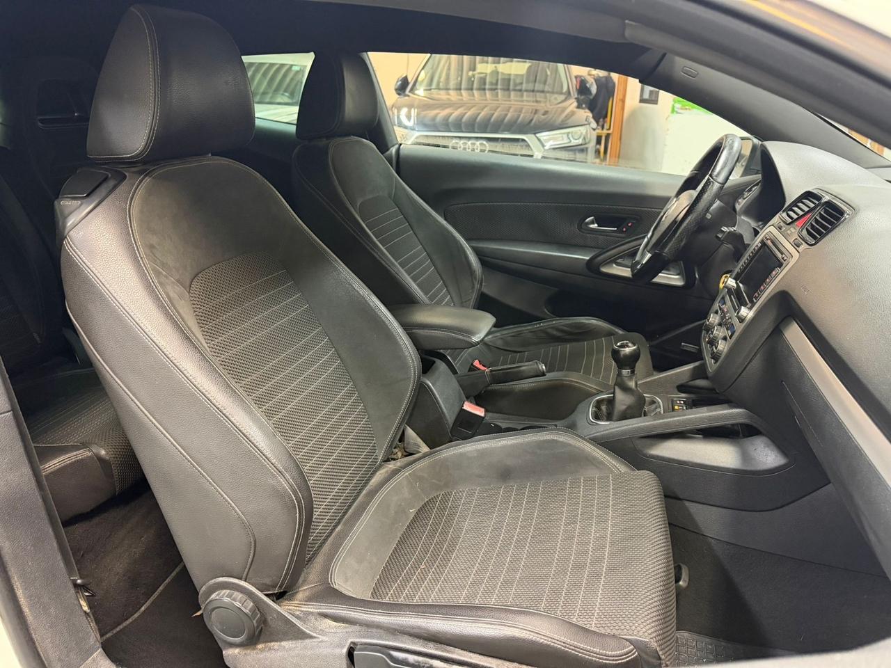 Volkswagen Scirocco 2.0 TDI 140CV