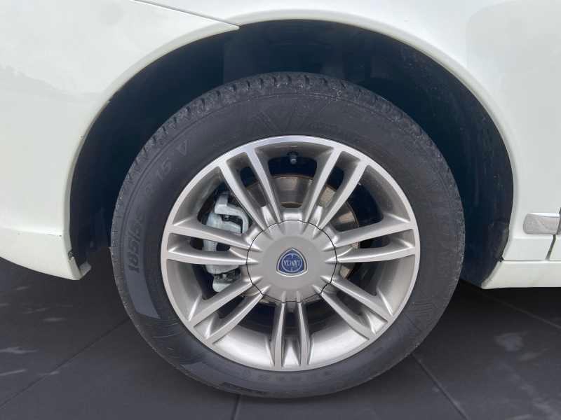 LANCIA Ypsilon 1.2 8v Diva 69cv