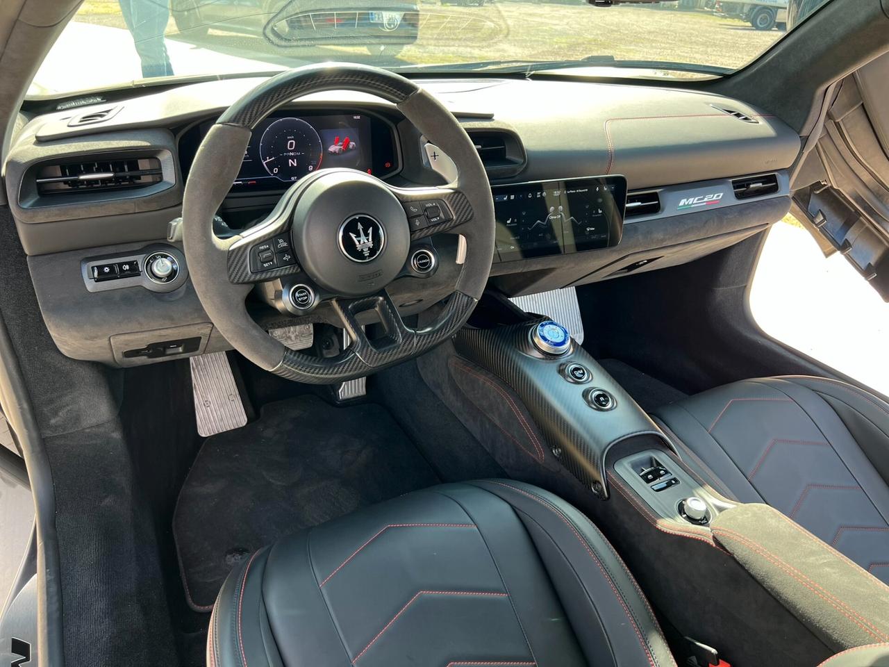 Maserati MC20