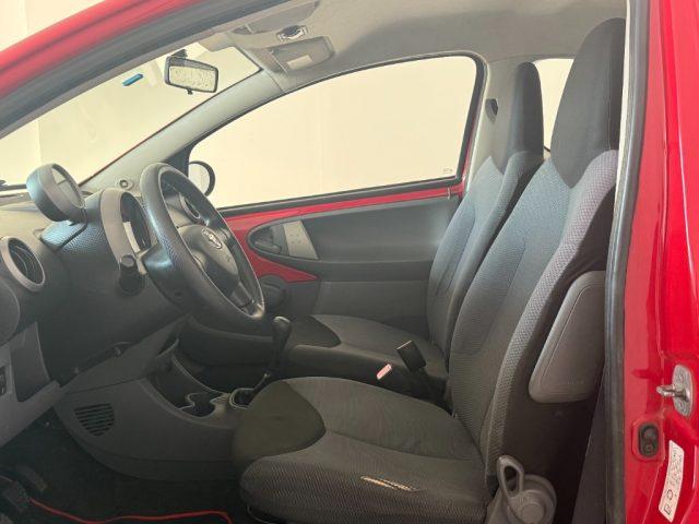 TOYOTA Aygo 1.0 12V VVT-i 3 porte Sol