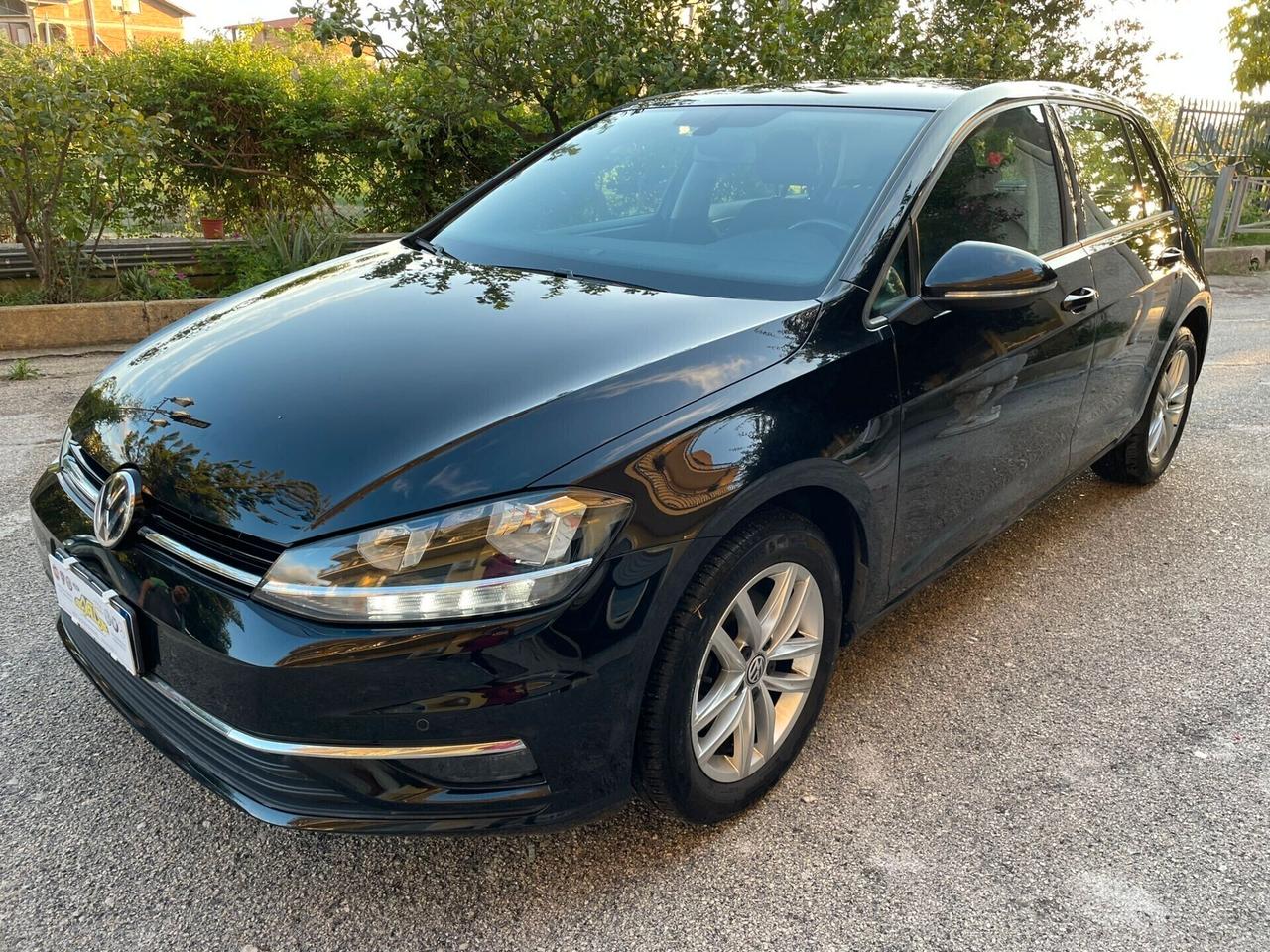 Volkswagen Golf VII.5 1.6 TDI Highline BMT