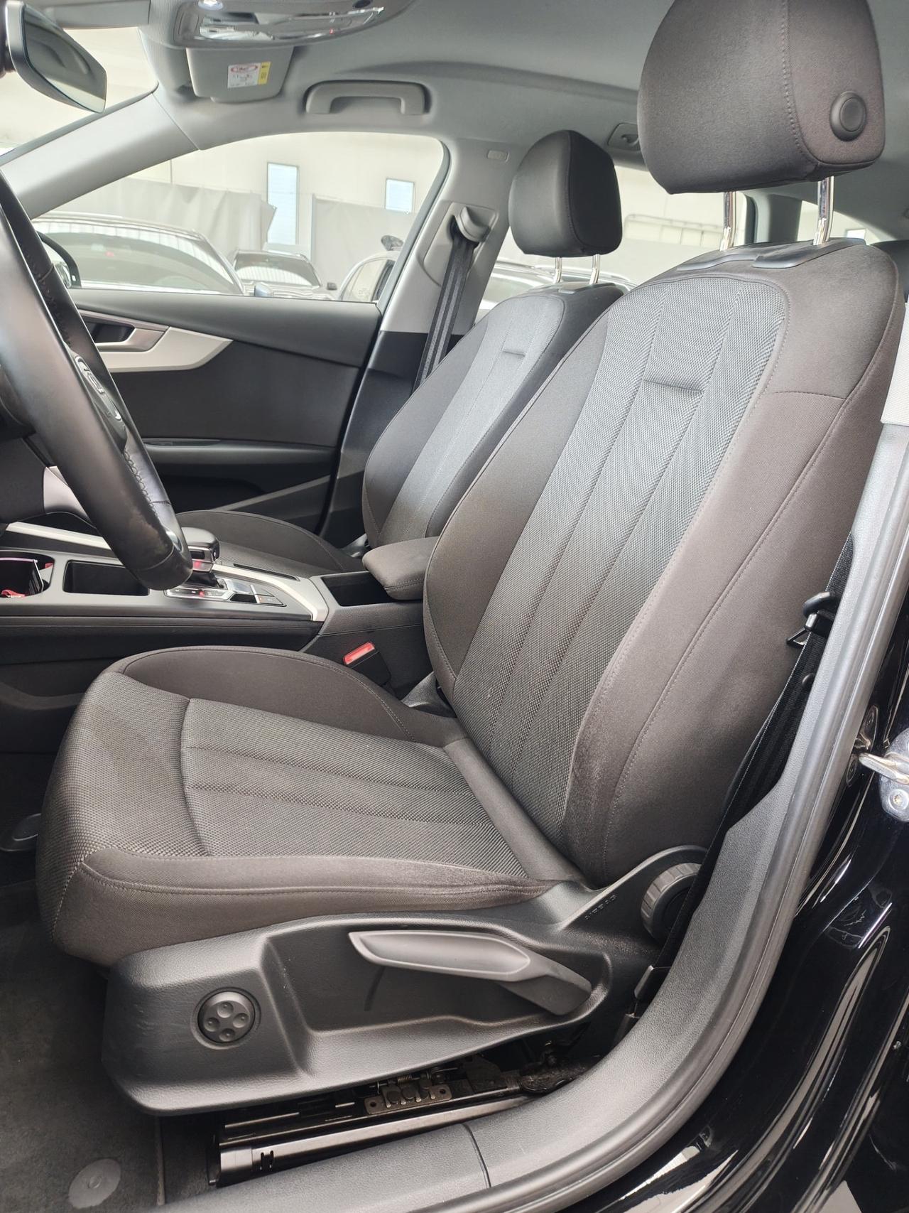 Audi A4 Avant 35 TDI/163 CV S tronic line edition