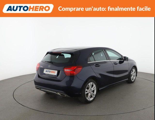 MERCEDES-BENZ A 200 d Automatic Sport