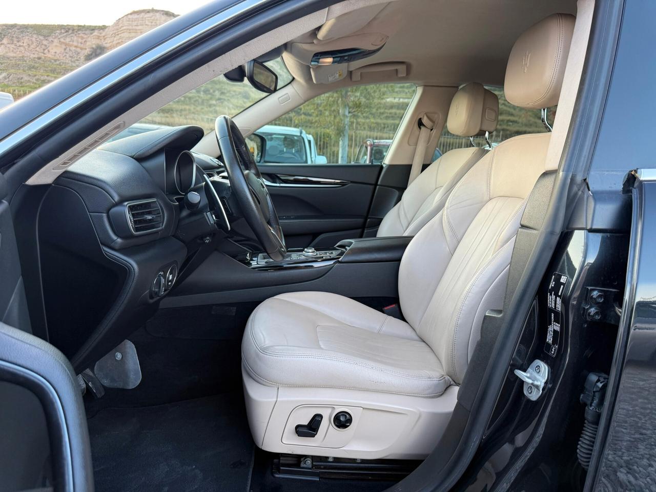 Maserati Levante V6 Diesel 275 CV AWD Gransport